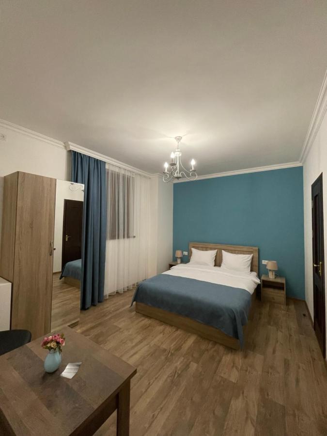 Sofia Hotel Yerevan Exterior photo