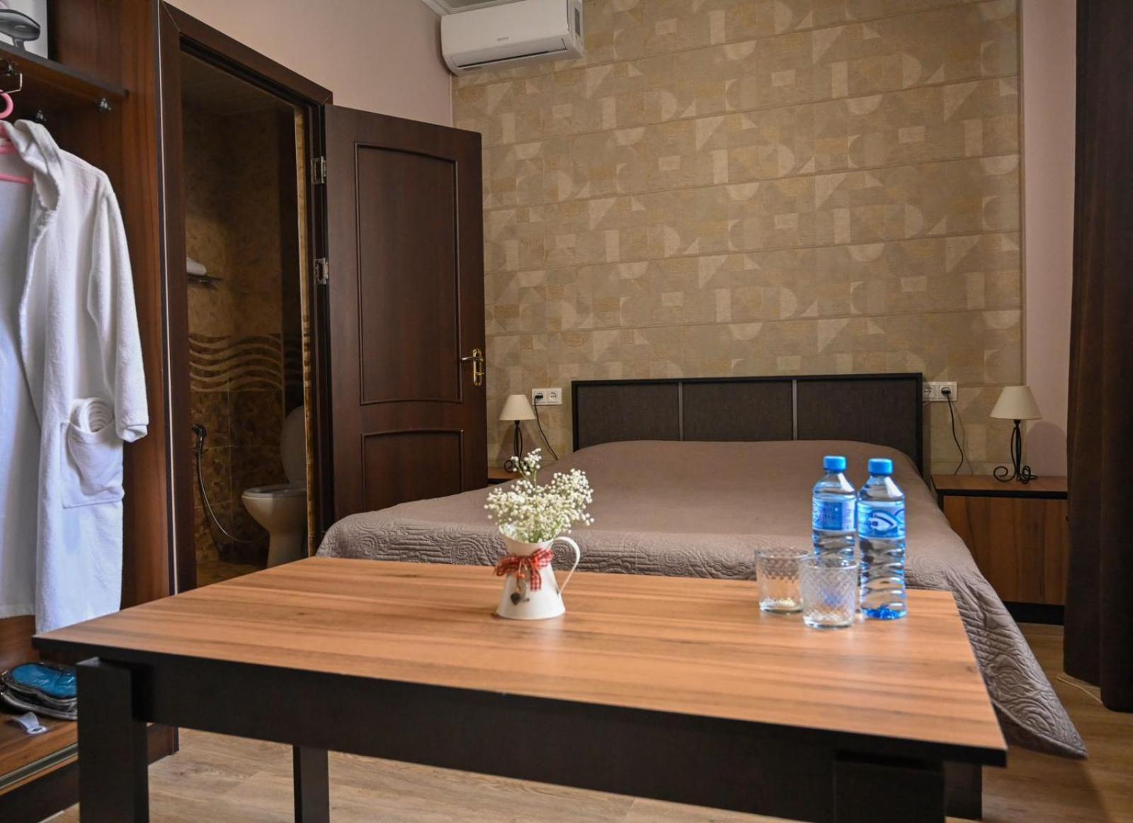 Sofia Hotel Yerevan Exterior photo